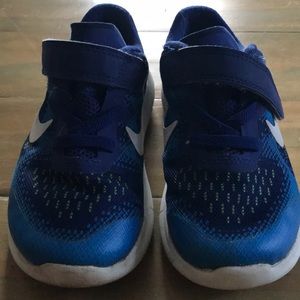 Toddler Nike sneakers